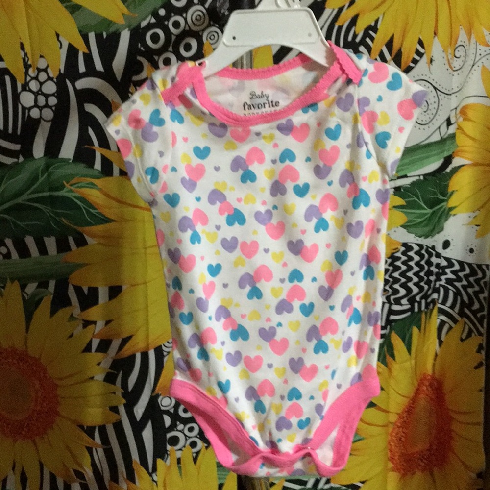 Heart Print Baby Bodysuit